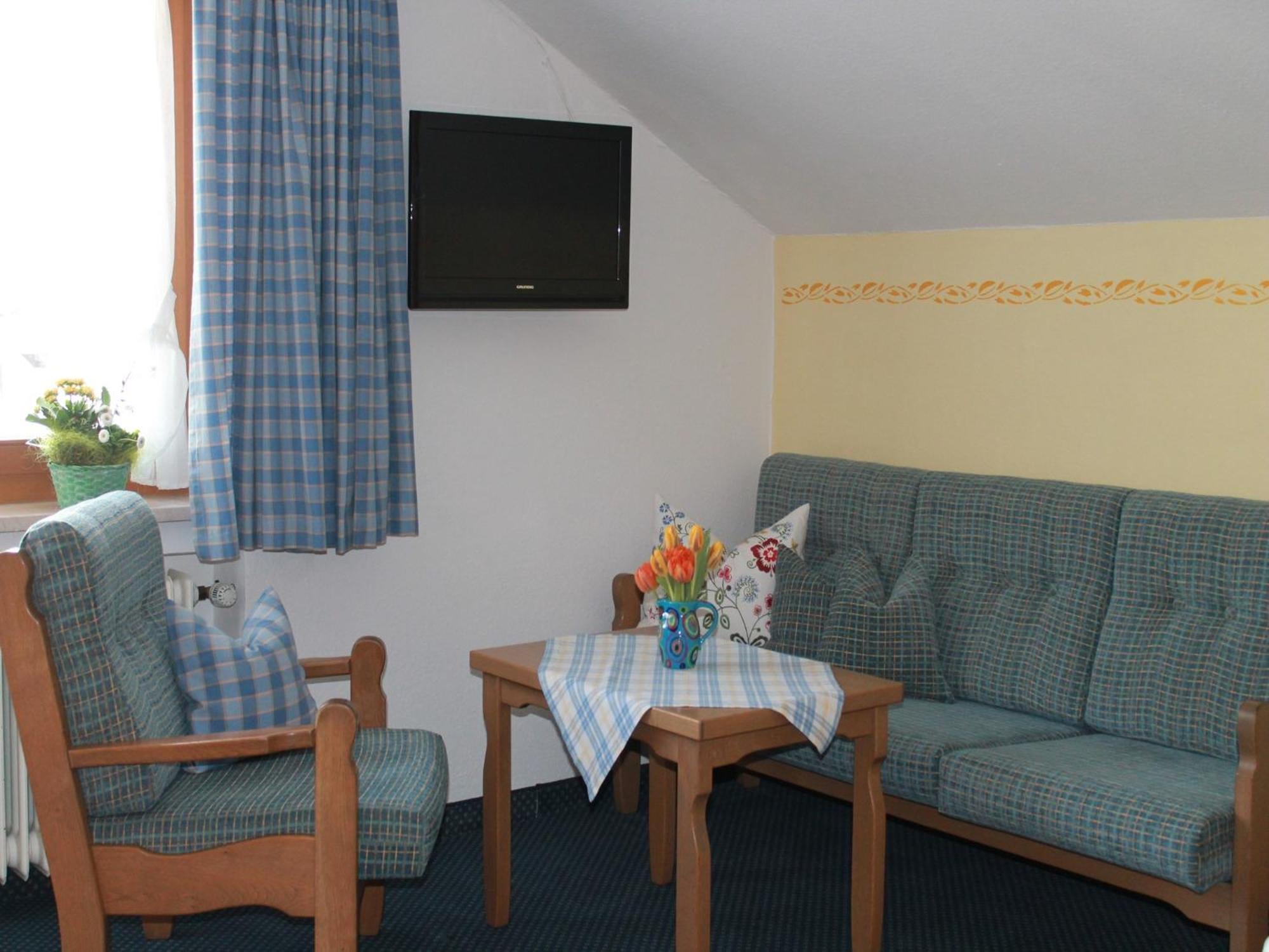 Ferienapartmenthaus Hubertushof มิทเทนวัลด์ ภายนอก รูปภาพ
