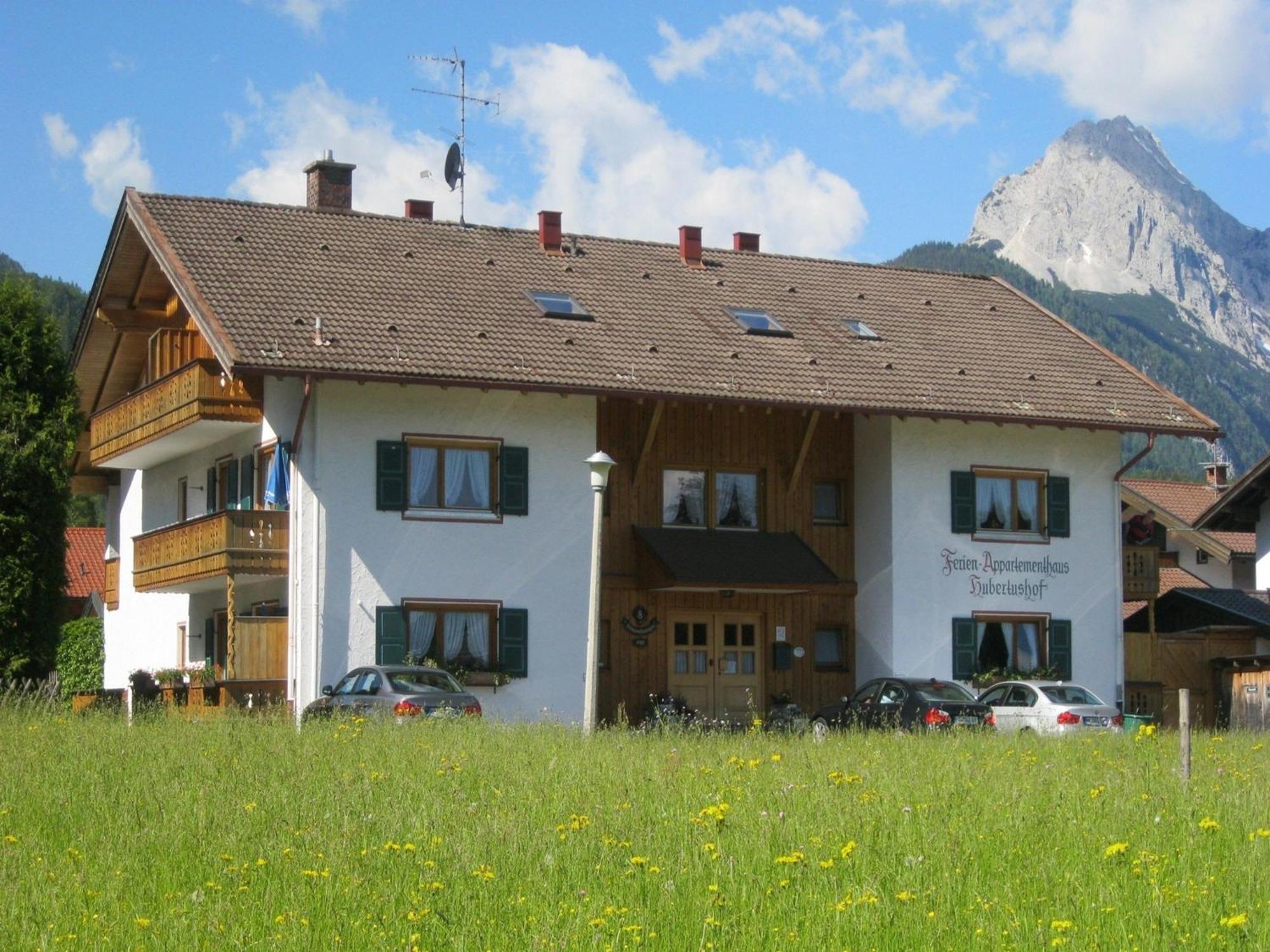 Ferienapartmenthaus Hubertushof มิทเทนวัลด์ ภายนอก รูปภาพ