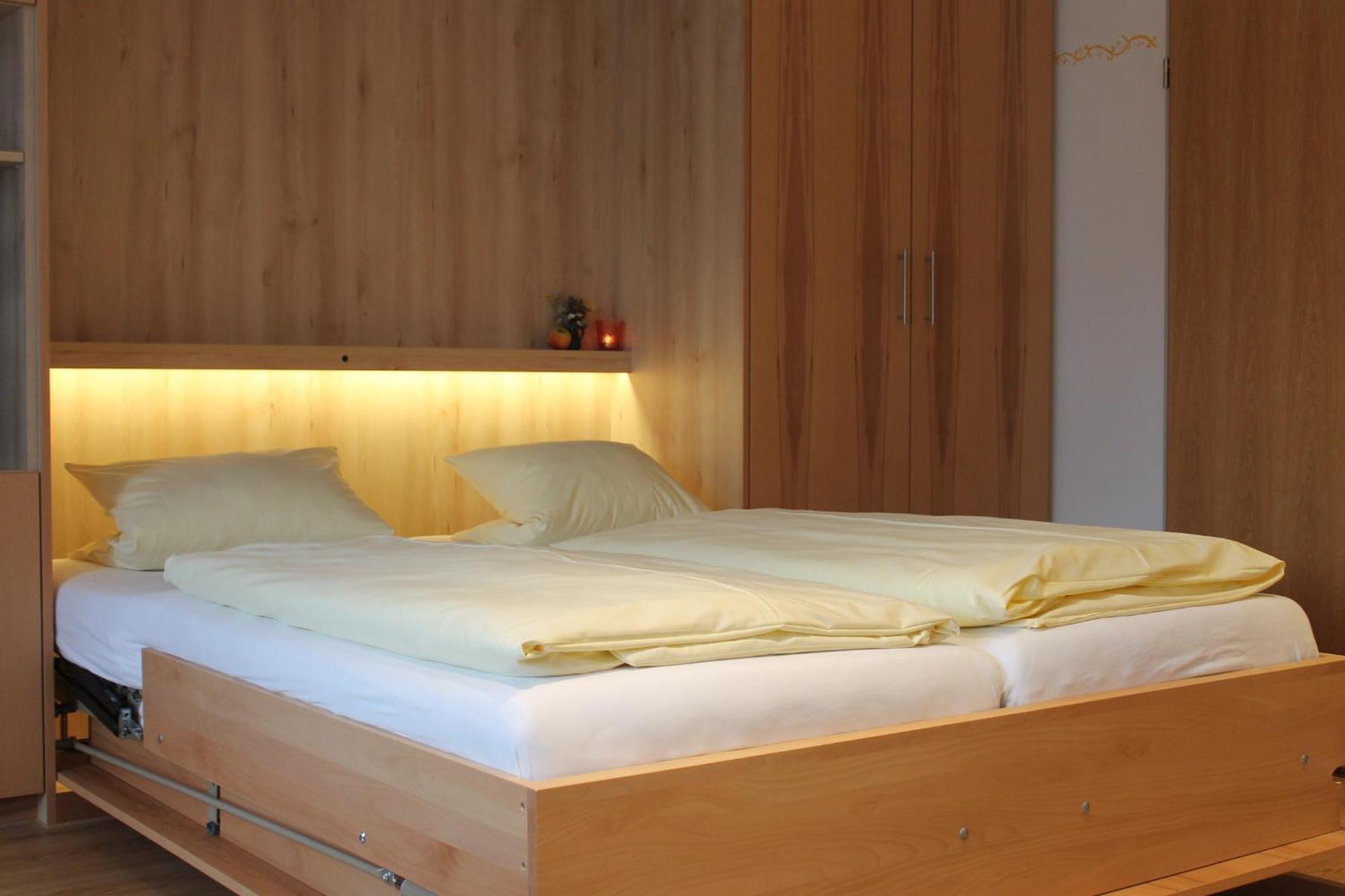 Ferienapartmenthaus Hubertushof มิทเทนวัลด์ ภายนอก รูปภาพ