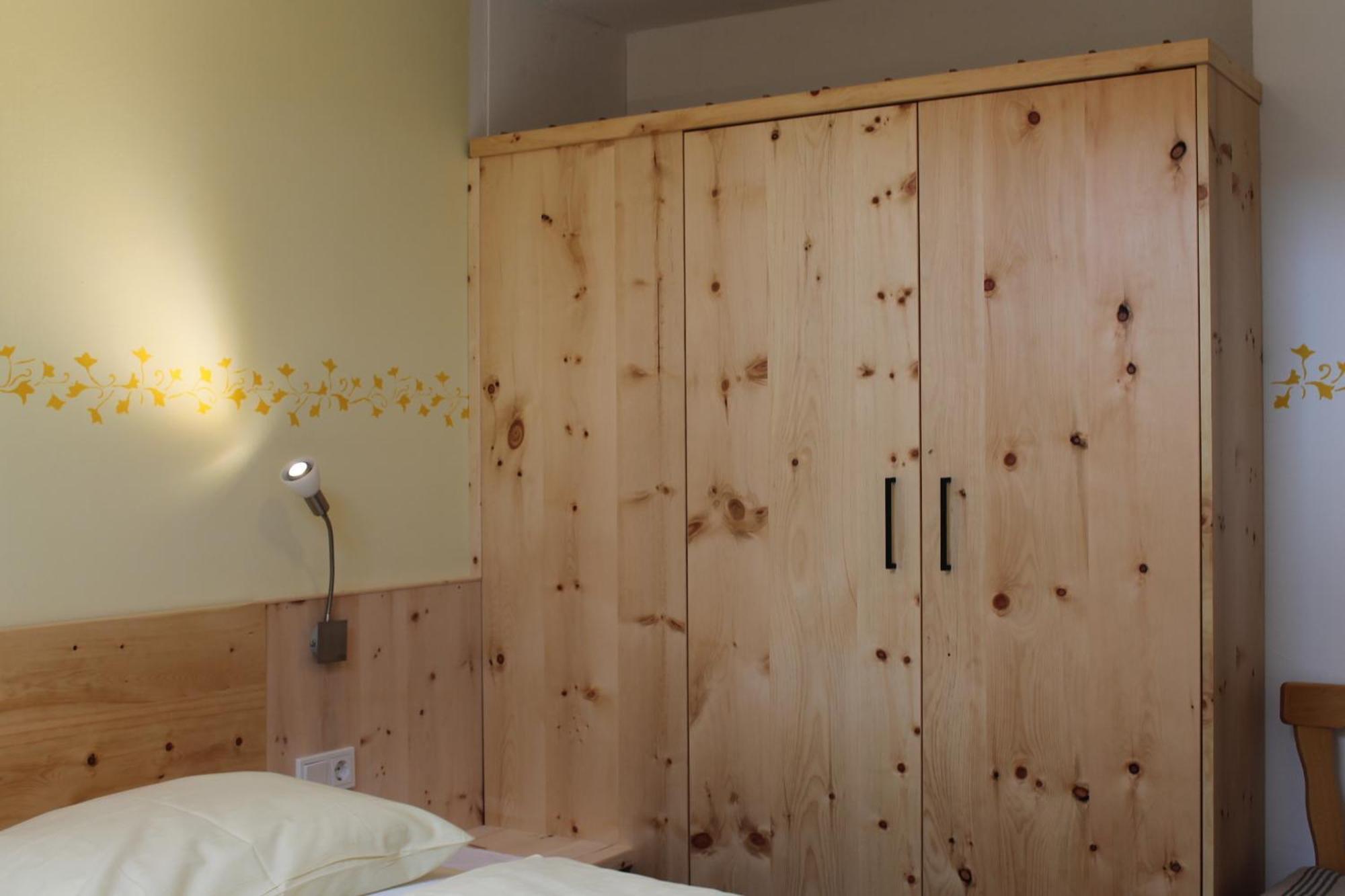 Ferienapartmenthaus Hubertushof มิทเทนวัลด์ ภายนอก รูปภาพ