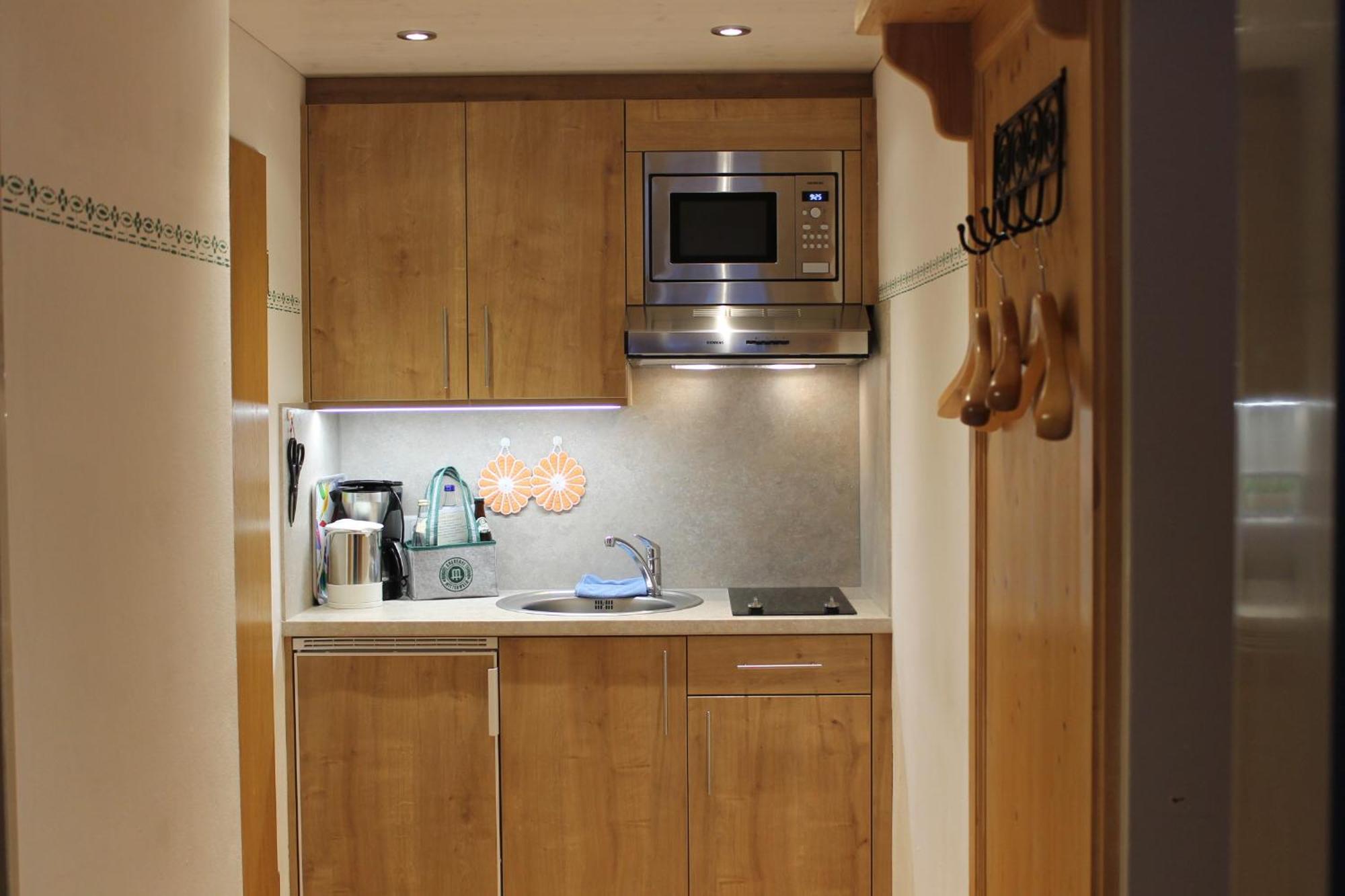 Ferienapartmenthaus Hubertushof มิทเทนวัลด์ ภายนอก รูปภาพ